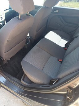Ford Focus - 6