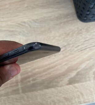 iPhone SE 2020 128GB - 6