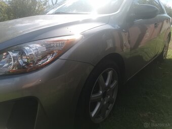 Mazda 3 - 6