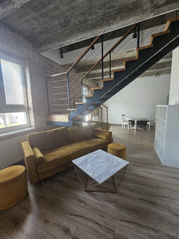 Prenájom 3 a 4 izbový byt Juraja Kréna 26. - 6