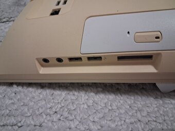 Počitač lenovo - 6