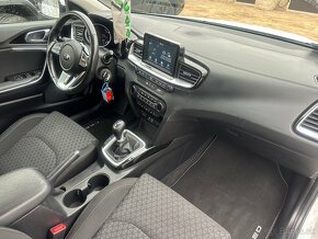 Kia ceed sporty wagon 1,6 Crdi 100 kw - 6