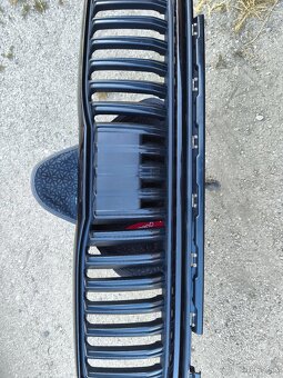 Škoda Octavia 4 RS maska chladiča čierny rám 5E4 - 6