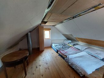 PINK Reality - Záhradka s murovanou poschodovou chatou v obc - 6