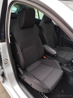 Škoda Rapid Spaceback 1.6 tdi -- DSG  -- 124 000 km -- - 6