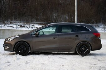 Kia Cee’d SW 1.6 GDI Platinum 2014 - 6