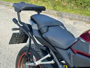 Honda CB650R 2021 - 6