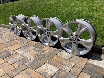 Org Alu disky ŠKODA 5x112 7J ET54 - 6