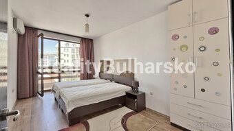 Prodej zařízeného apartmánu 2+kk s výhledem na moře Elenite - 6