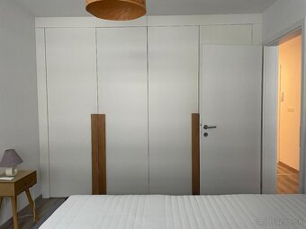 NA PRENÁJOM: Väčší 2 izbový byt v Arborii so šatníkom - 6