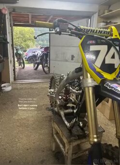 SUZUKI RMZ 250 - 6