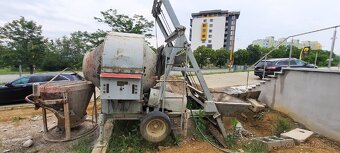 Miešačka na betón - 500l, + násypný kôš + mechanická lopata - 6