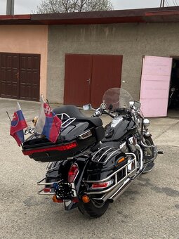 Honda VTX 1800R - 6