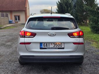 Hyundai i30 1.6 diesel - 6