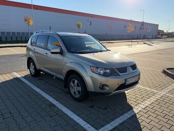 Outlander 2,4 Cvt 4x4 - 6