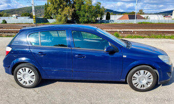 Opel Astra H 2007 benzin 1.6 85kW - 6
