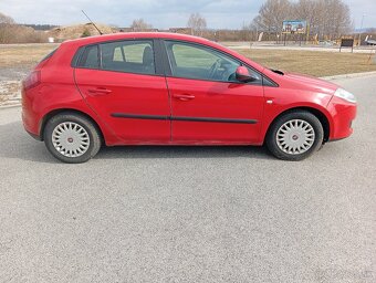 Fiat Bravo 1.4 16v, 66kw , r.v. 2012 - 6
