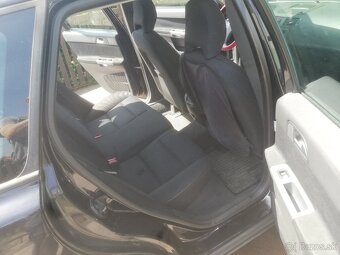 Volvo V50 - 6