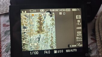 Fotoaparát SONY RX10 IV - 6