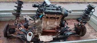 Ford FOCUS 1.6 85kw - 6