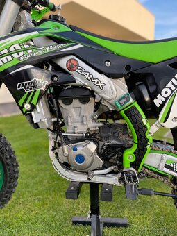 Kawasaki KXF450 4T - 6