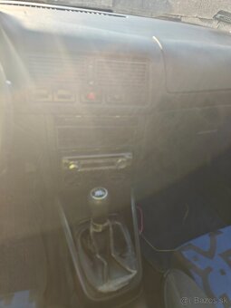 Volkswagen Golf 1.4 55kw - 6