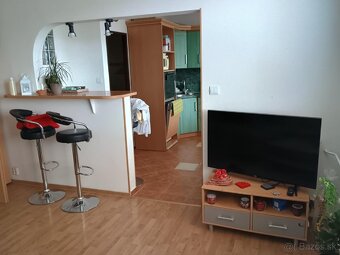 Prenajmem 2izbovy byt sídlisko3 - 6