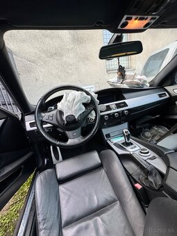 Predám Bmw e61 na diely - 6