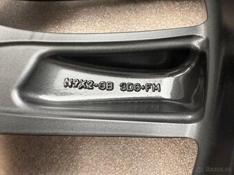 Originál zimní kolesa Range Rover Sport R22 - 6