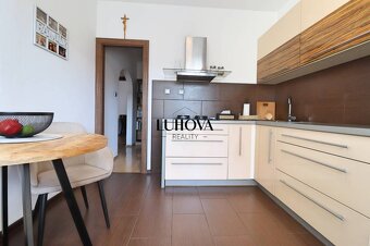 3 - izbový byt na obľúbenej adrese - 6