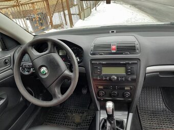 Škoda Octavia combi 2008 - 6