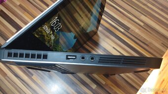 Alienware 13-R3 OLED dotykový - 6