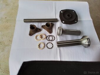 Predám kardanové kríže na PV3S - 6