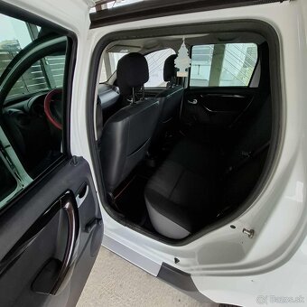 Dacia Duster 1,6 zdvihák ZŤP - 6