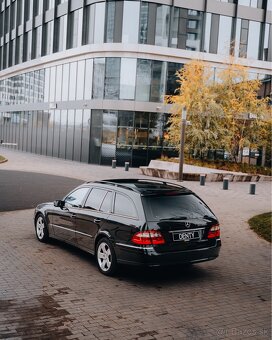 Mercedes-Benz S211 E270 CDI (2004) - 6