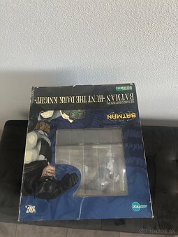 Predám figúrky Kotobukiya ARTFX Batman Hunt the Dark Knight - 6