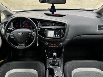 Kia Ceed SW 1.6 crdi - 6