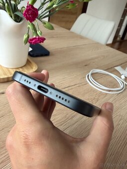 Iphone 15 128gb čierny - 6