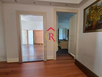 Na predaj veľký 5 izbový byt Lučenec centrum, do Zvolena 30m - 6