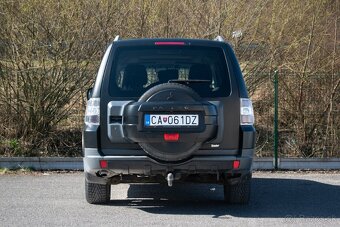 Mitsubishi Pajero 3.2DI-D 4x4 - 6