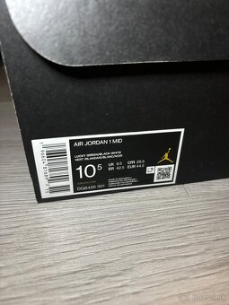 Air Jordan 1 Mid “Lucky Green” - 6