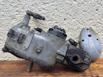 Motor jawa 550 555 05 - 6