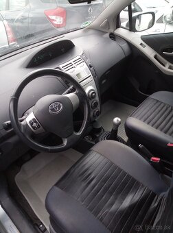 Toyota Yaris 1.3 VVTi 64kw rok 6/2008 Team edition - 6