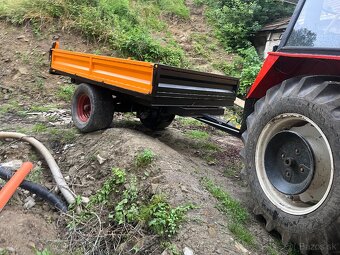 Vyklápacia vlečka za traktor - 6