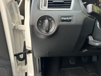 Škoda Rapid 1.2/55kW KLIMA r.v. 2015 - 6