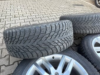 245/55/19 Nokian VW Toareg 5x130 - 6