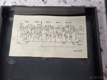 Neckermann Twen-Tone so 6 tranzistormi, model č. 822/663 - 6