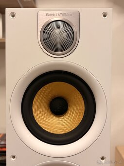 Bowers & Wilkins 2-Pásmový stĺpový reproduktor 684 S2 White - 6