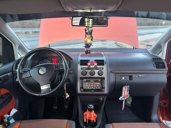 Volkswagen Touran 2.0 TDI cross - 6