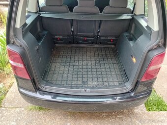 VW Touran - 6